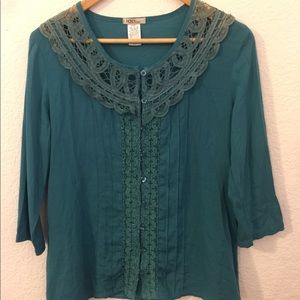 HENDI lace teal shirt with buttons